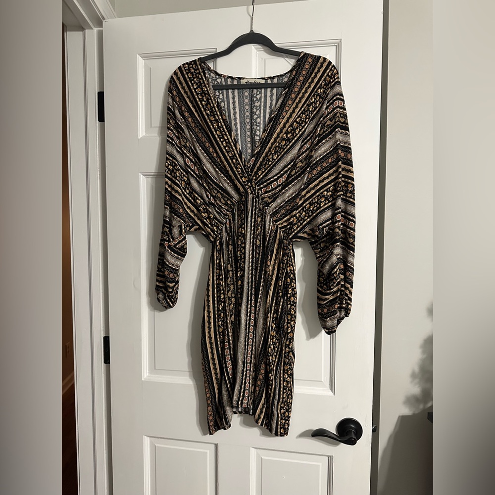 Wrap dress with pockets